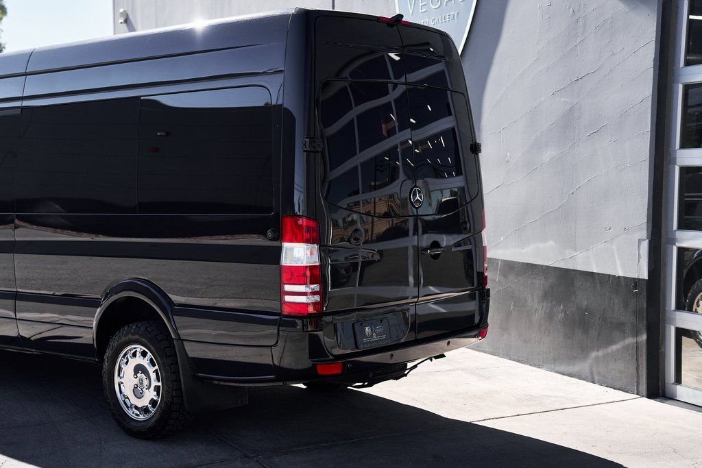 Used 2017 Mercedes-Benz Sprinter 3500 image 8
