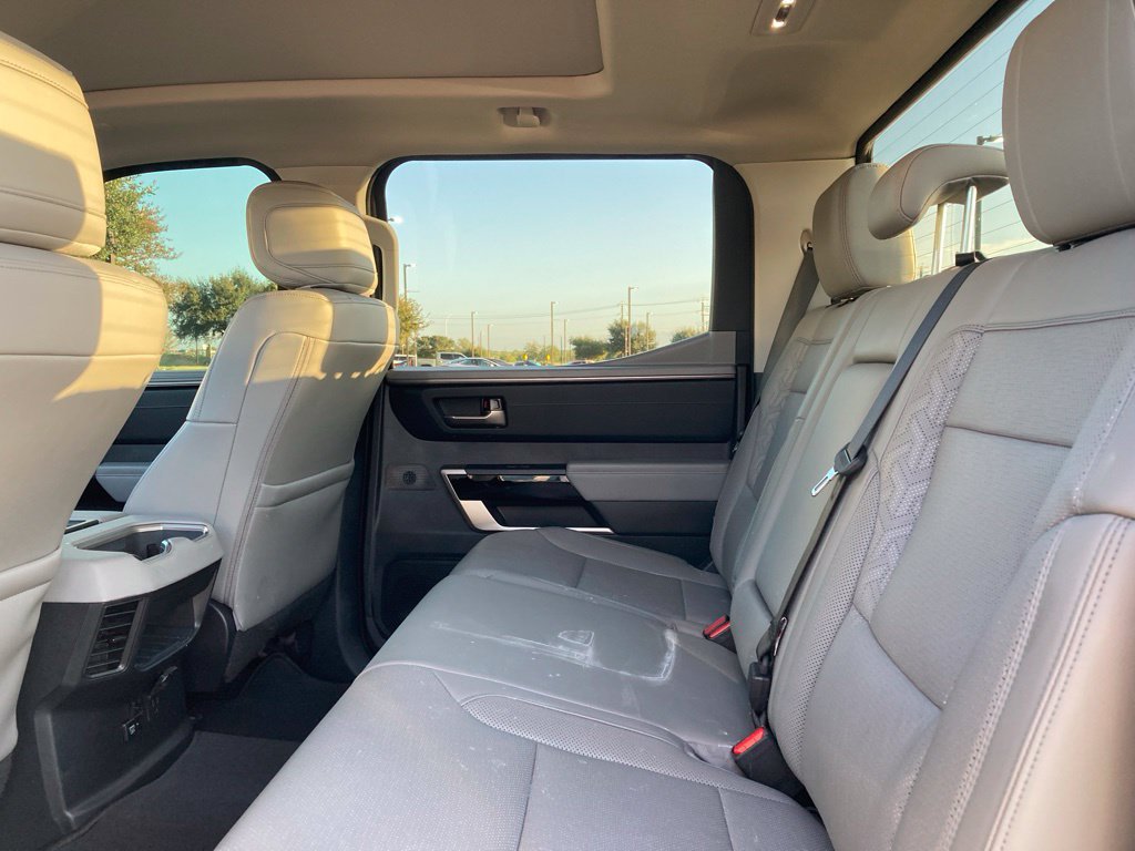 Used 2024 Toyota Tundra Limited w/ Power Package AWD/4WD image 9