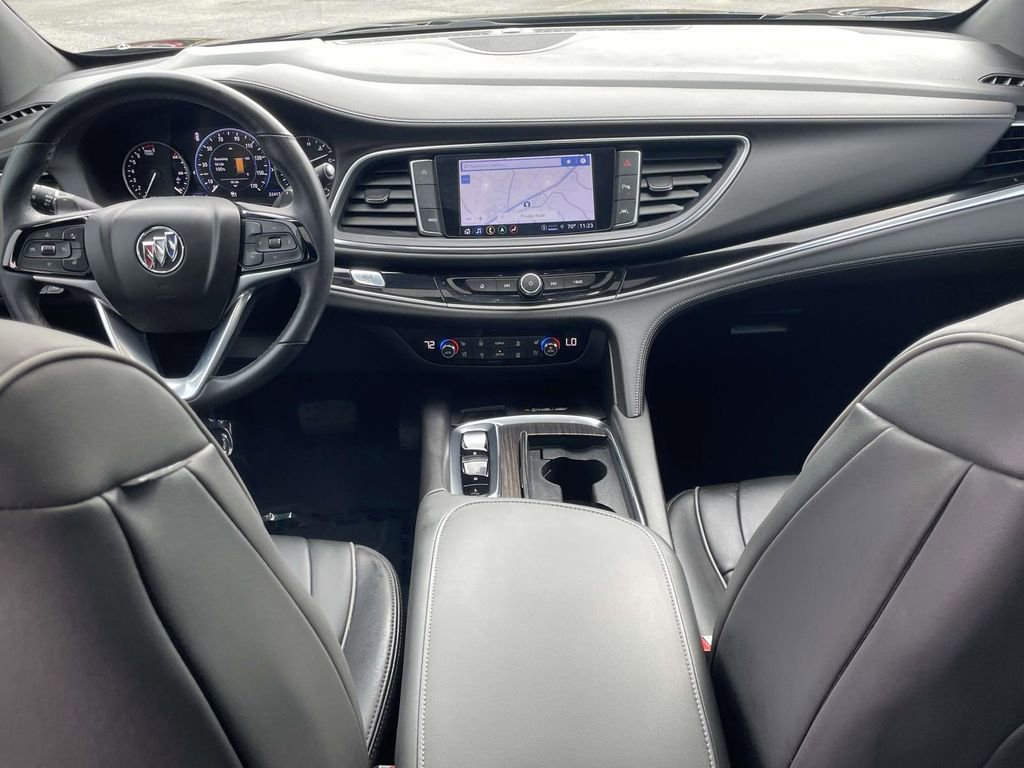 Used 2023 Buick Enclave Avenir w/ Avenir Technology Package image 13