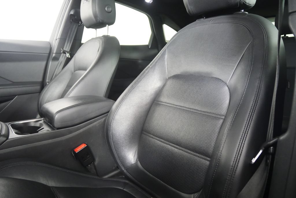 Used 2021 Jaguar E-PACE SE AWD/4WD image 8