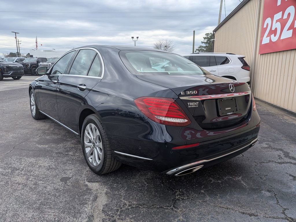 Used 2020 Mercedes-Benz E 350 4MATIC Sedan image 3