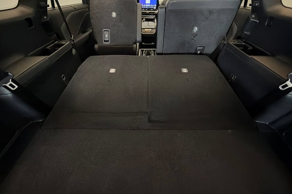 Used 2025 Lexus TX 350 AWD w/ Technology Package image 16