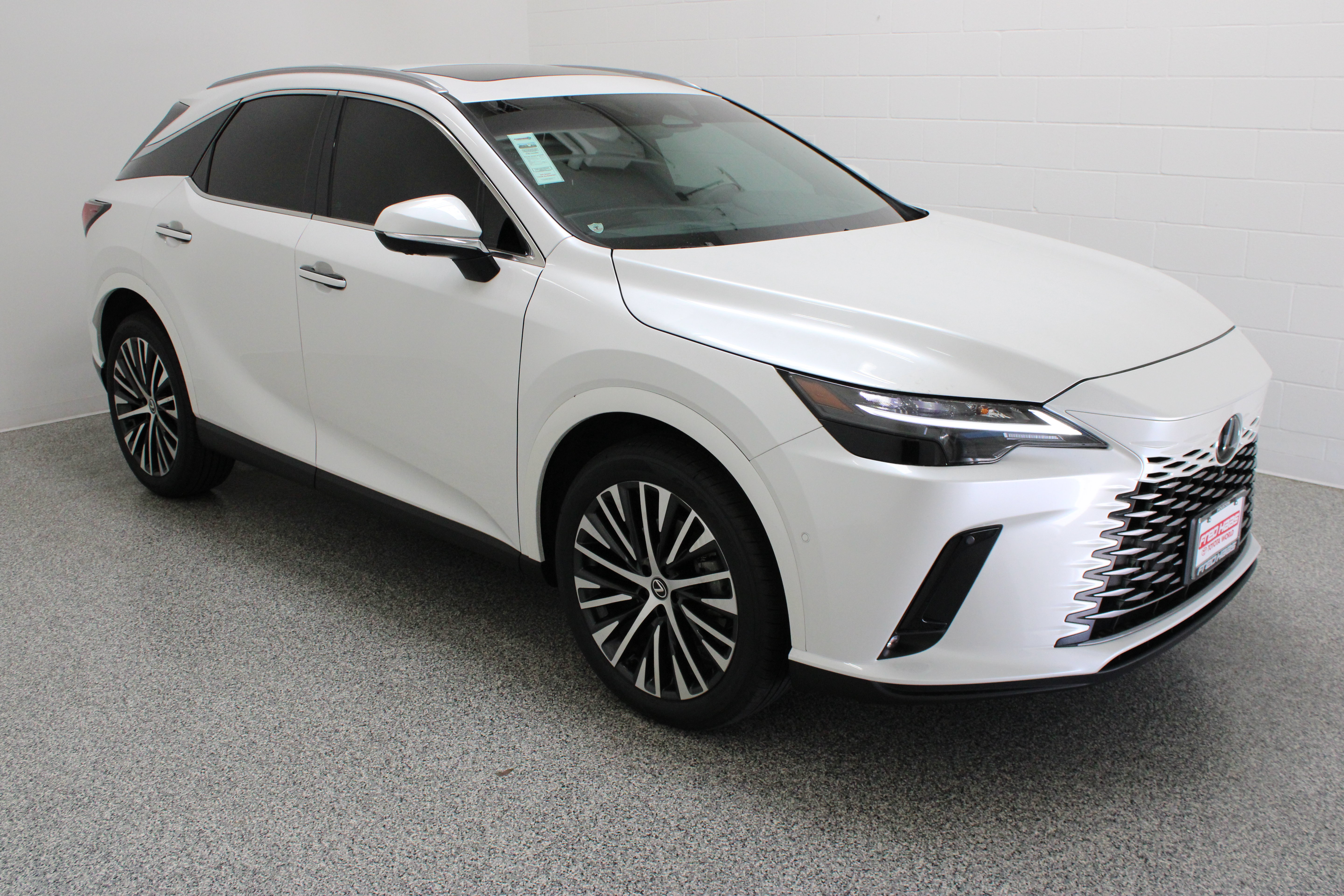 Used 2024 Lexus RX 350 Premium Plus w/ Convenience Package FWD image 4