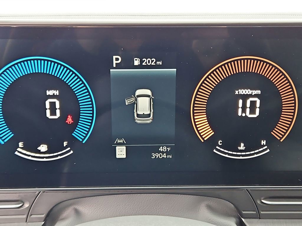 Used 2024 Hyundai Kona SEL image 13