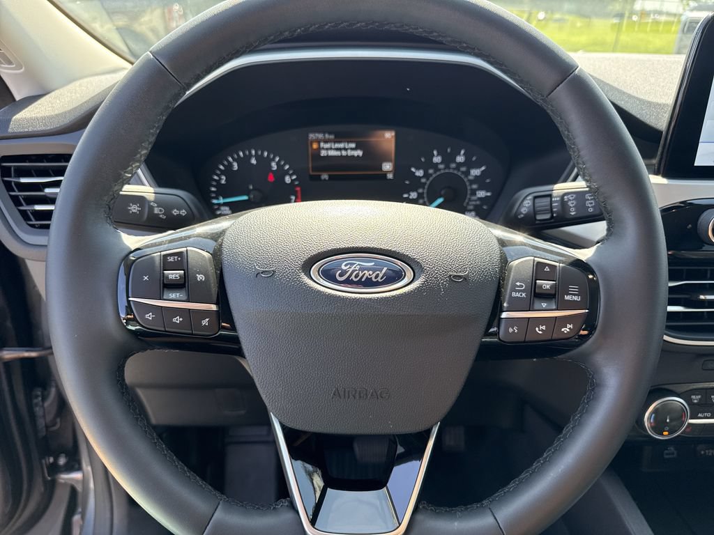 Used 2022 Ford Escape SEL AWD/4WD image 23