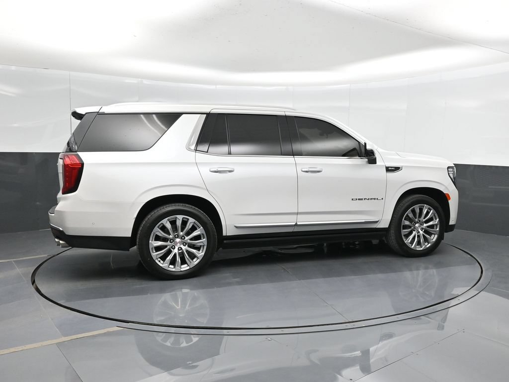 Used 2024 GMC Yukon Denali w/ Denali Reserve Package AWD/4WD image 4