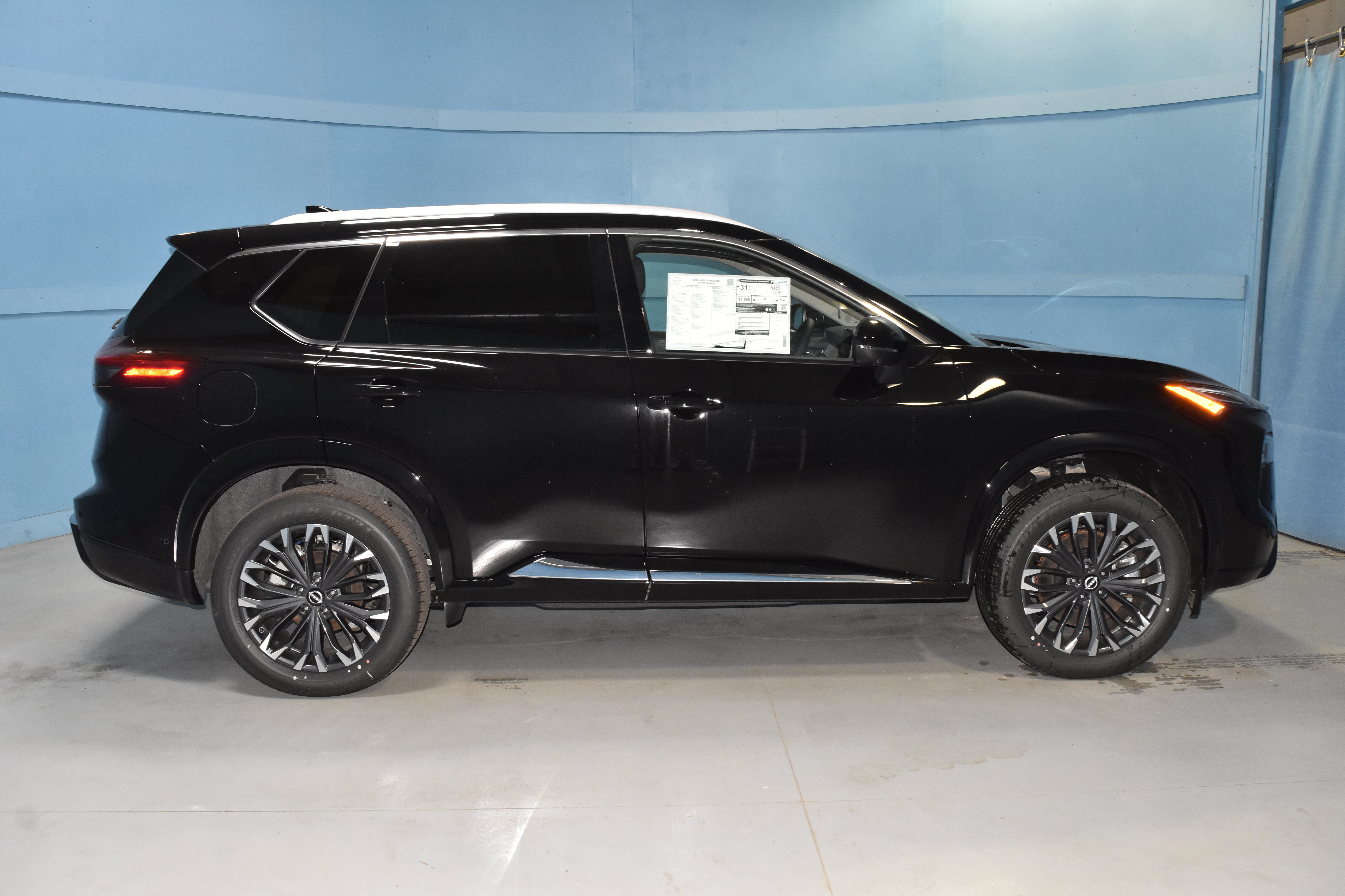 New 2026 Nissan Rogue Platinum w/ Tech Package AWD/4WD image 21