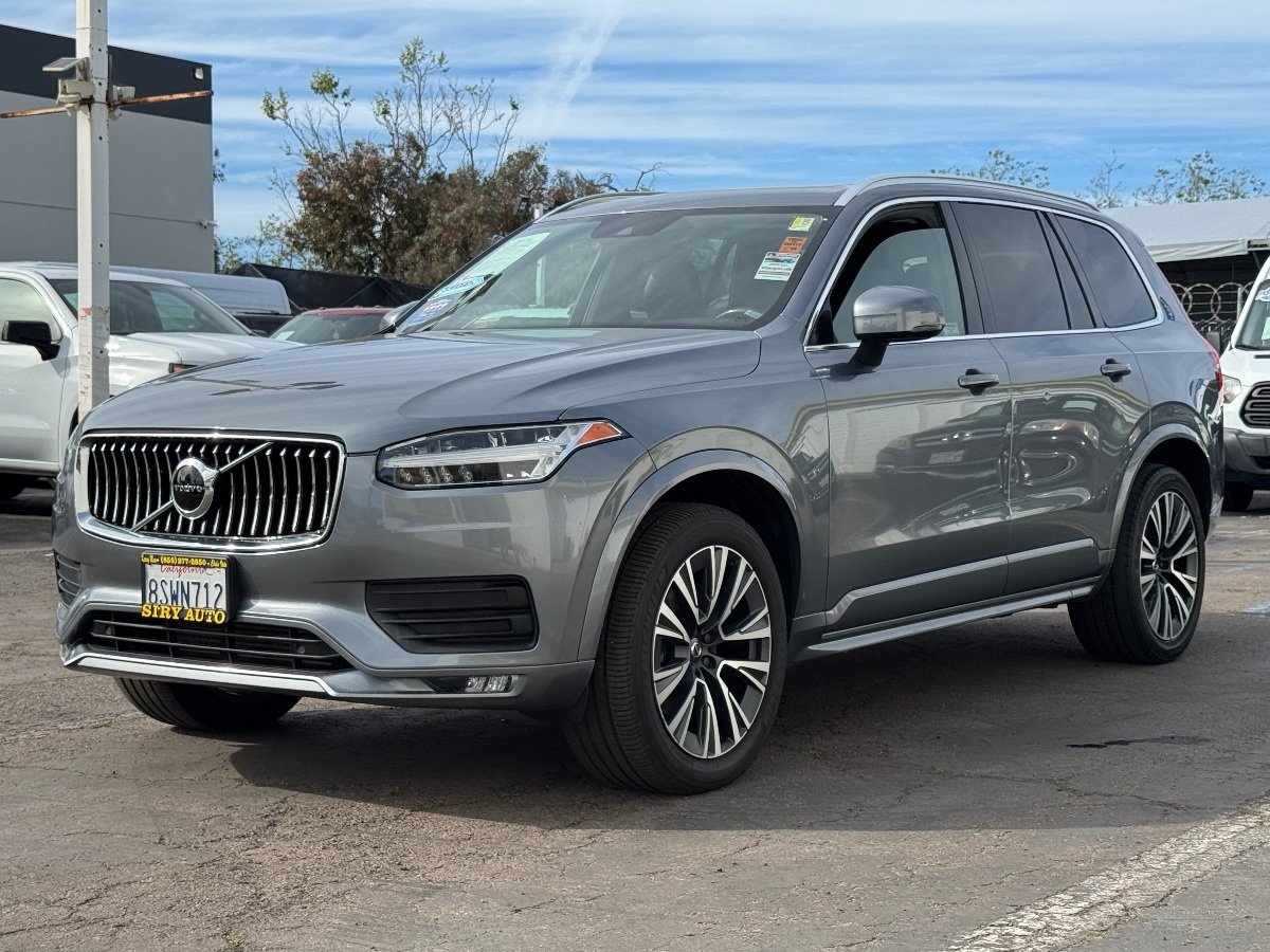 Used 2020 Volvo XC90 T5 Momentum w/ Protection Package Premier FWD image 4