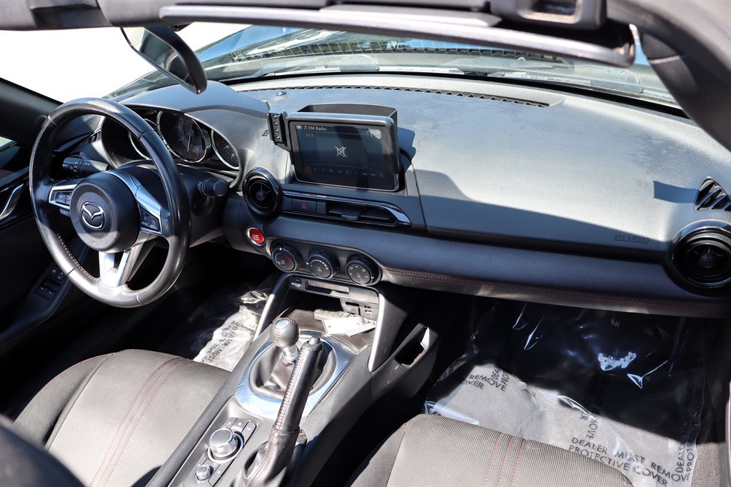 Used 2017 MAZDA MX-5 Miata RF Club RWD image 24