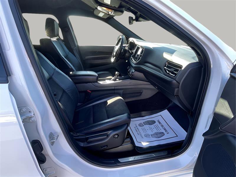 Used 2022 Dodge Durango GT image 31