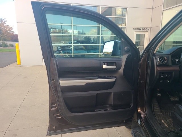 Used 2020 Toyota Tundra Limited image 17