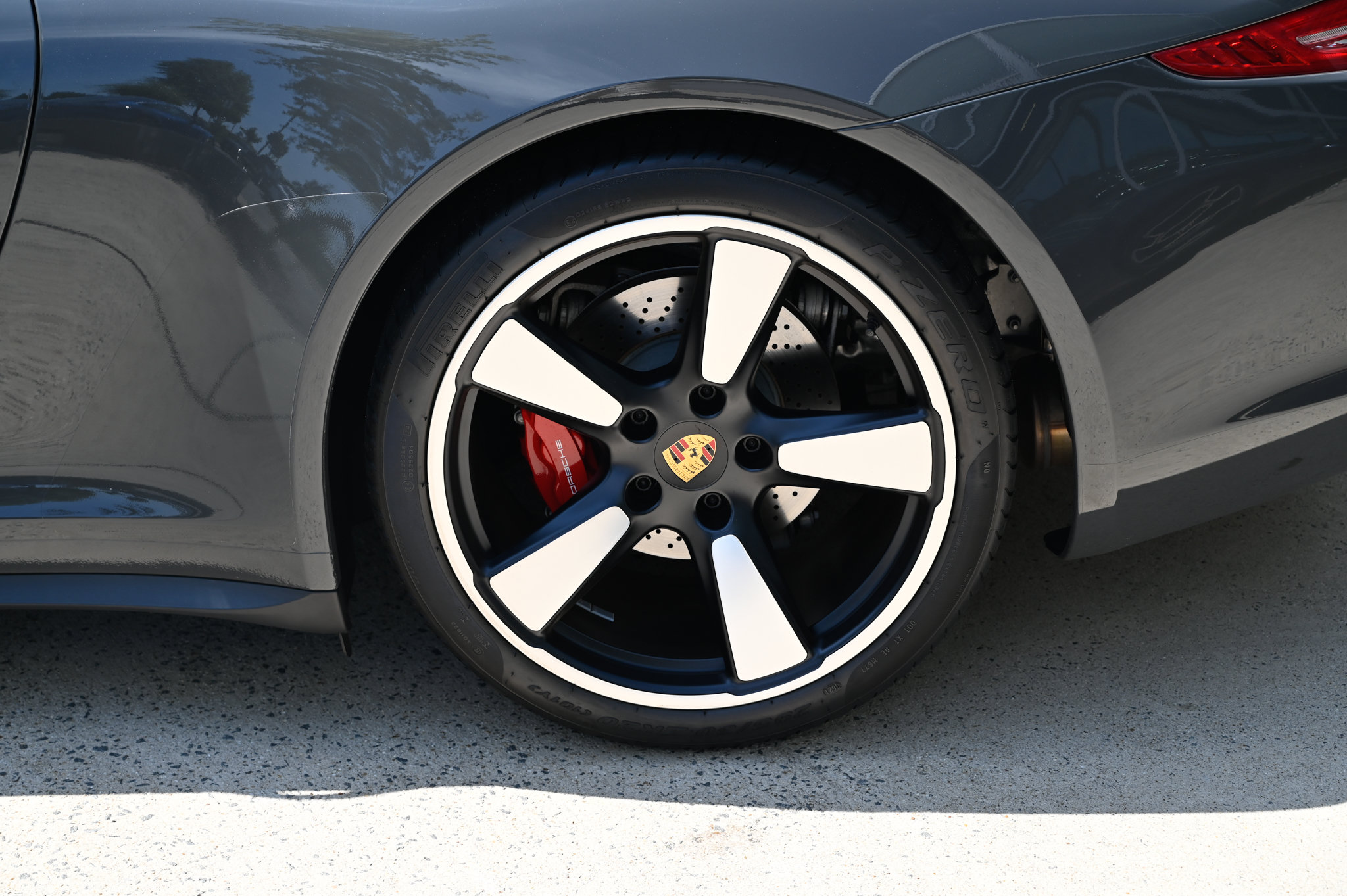Used 2014 Porsche 911 50th Anniversary Edition RWD image 10
