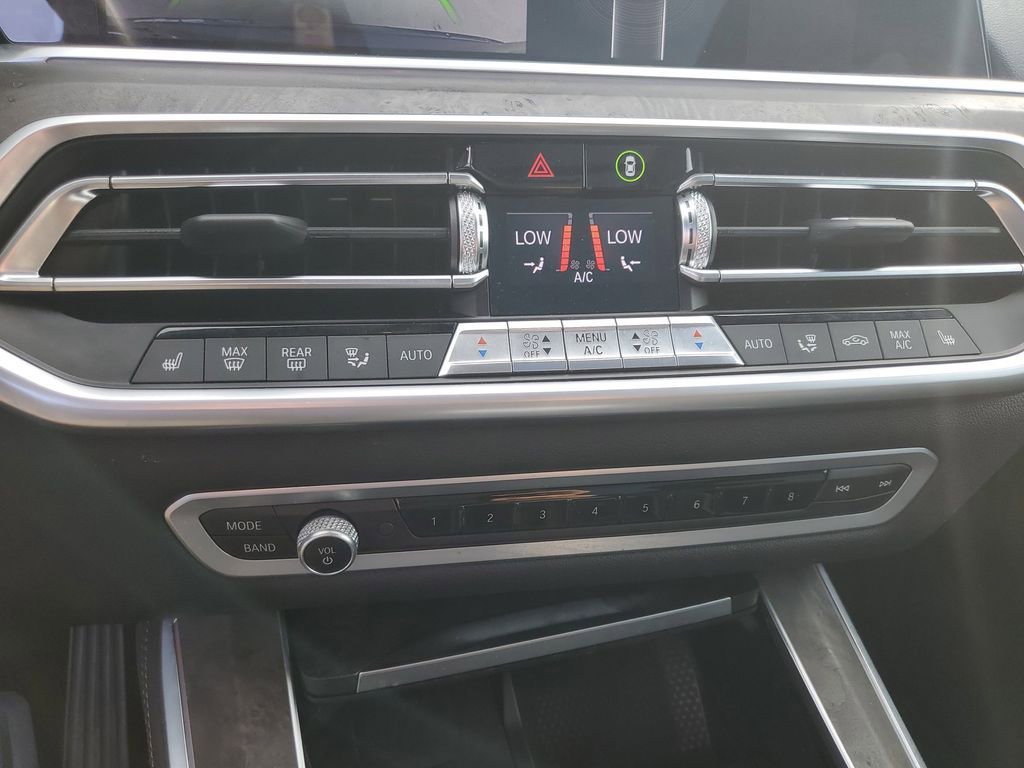 Used 2019 BMW X5 xDrive40i w/ Premium Package 2 image 16