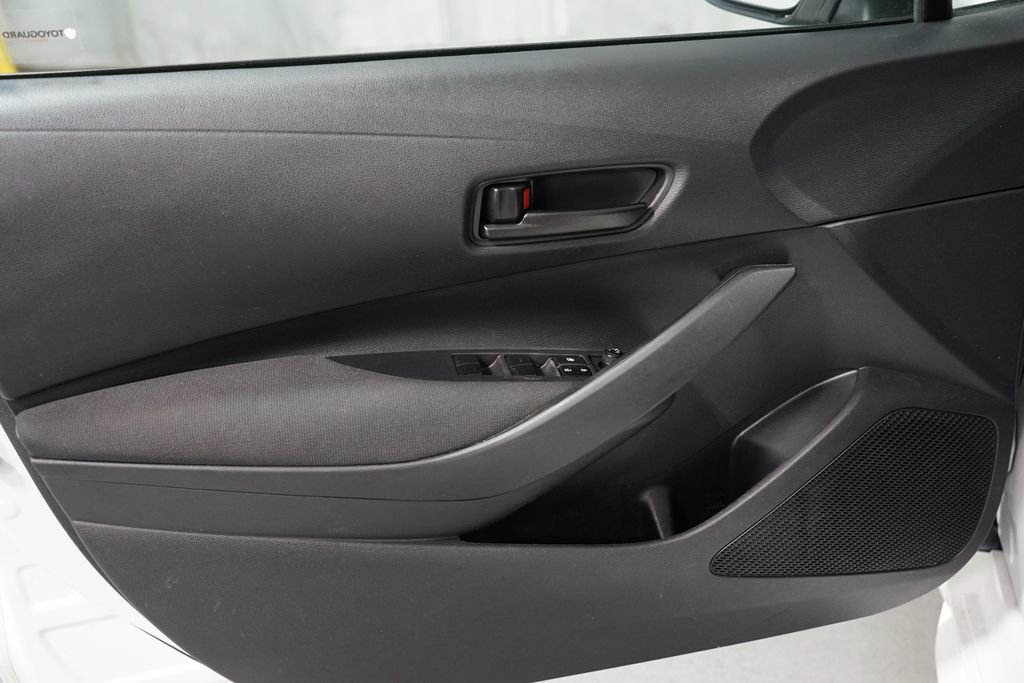 Certified 2024 Toyota Corolla LE image 27