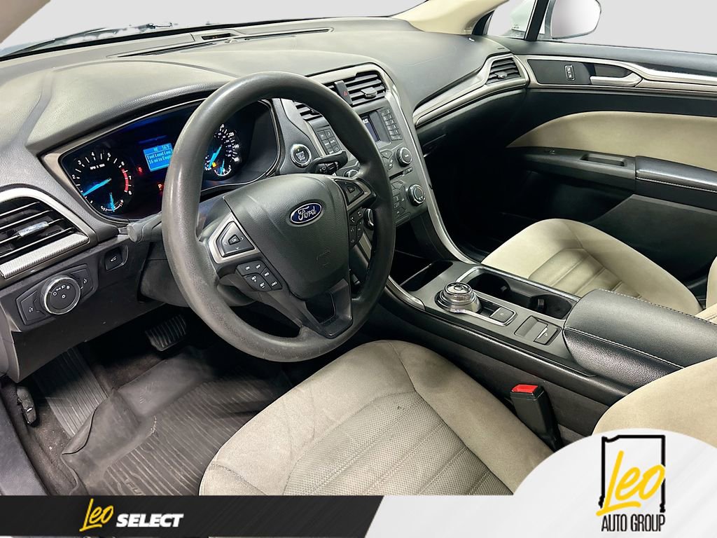 Used 2017 Ford Fusion S image 9
