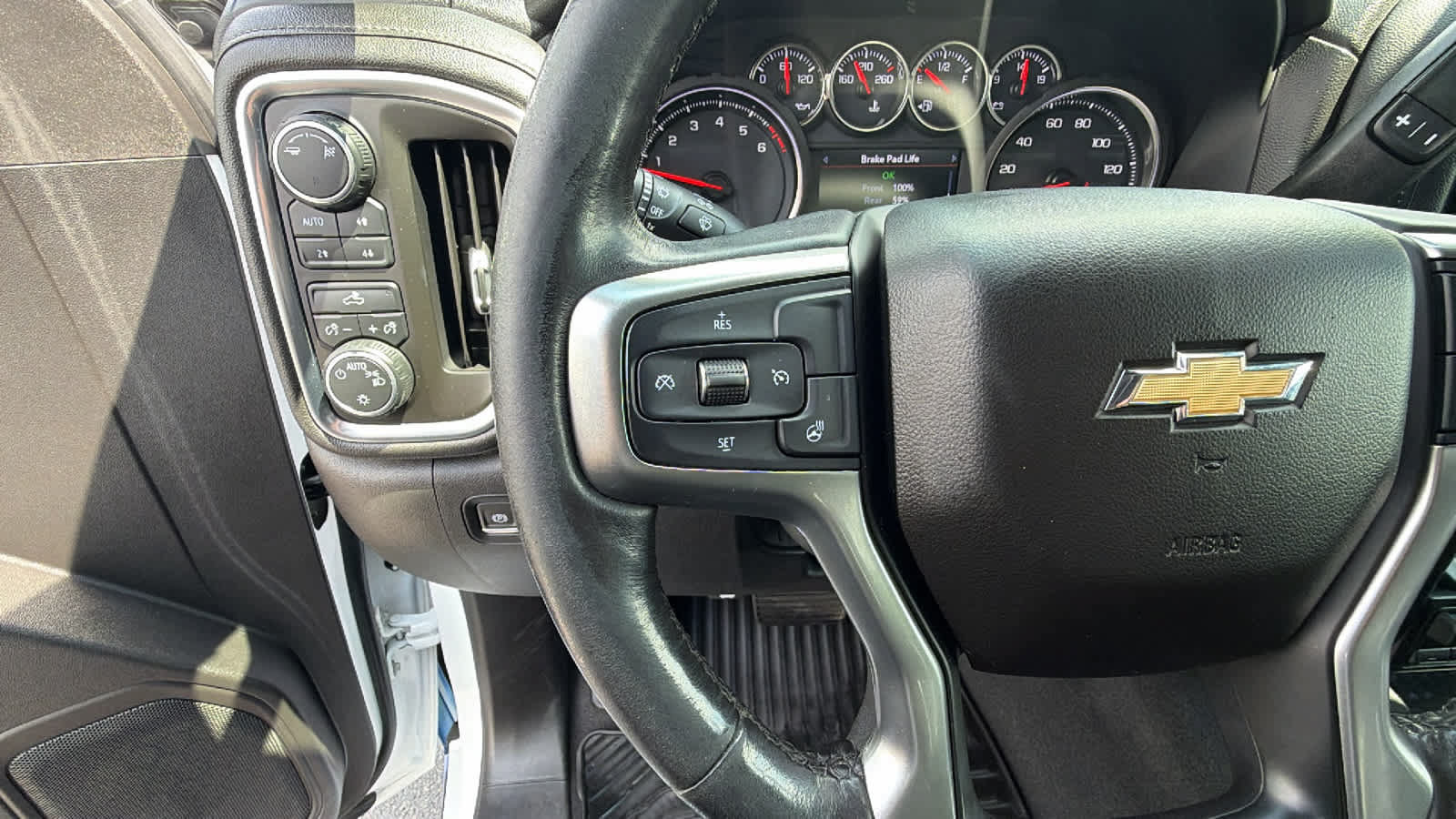 Used 2019 Chevrolet Silverado 1500 LT w/ All-Star Edition AWD/4WD image 19