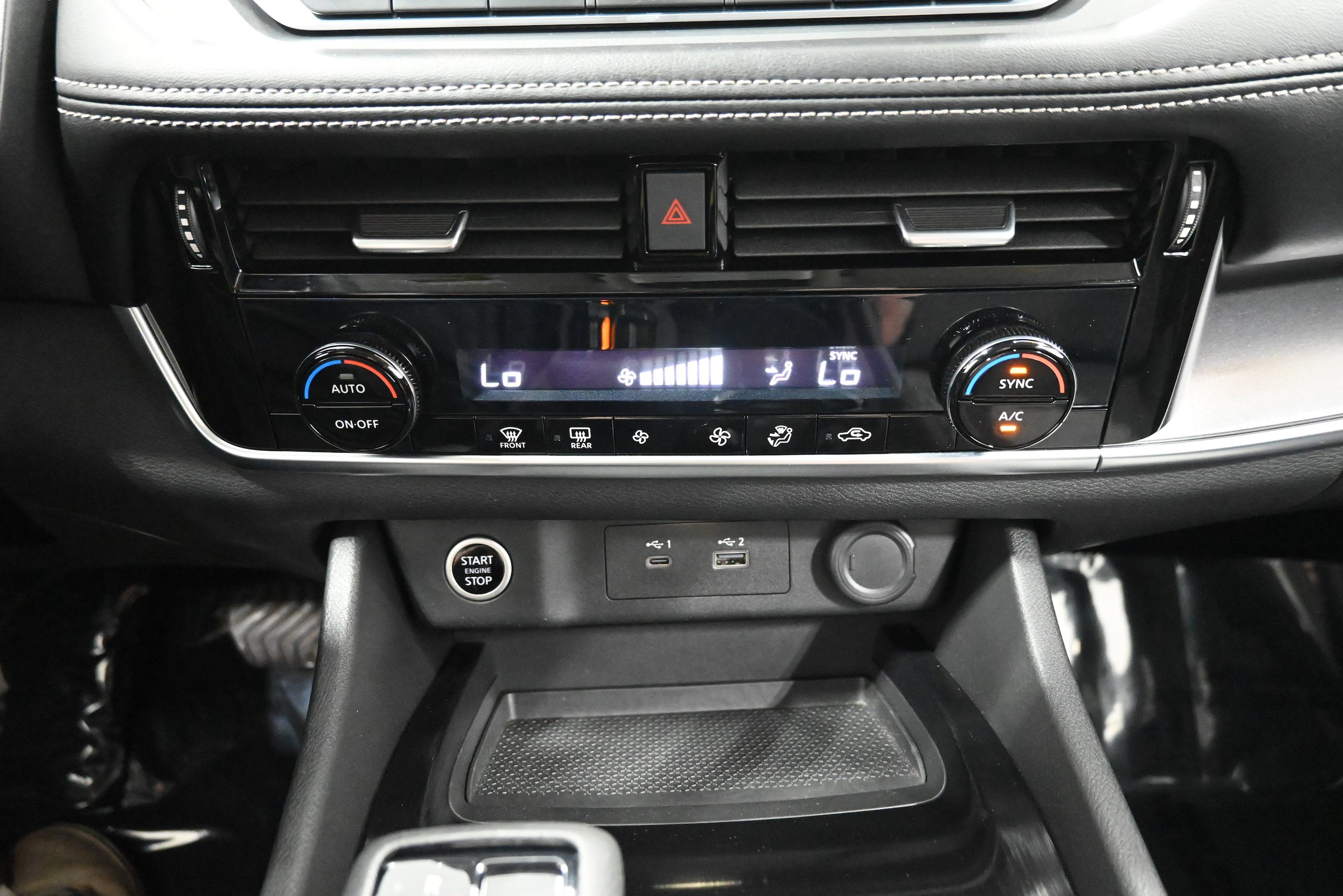 Used 2021 Nissan Rogue SV AWD/4WD image 13