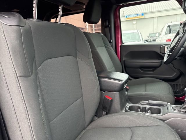 Used 2022 Jeep Wrangler Willys AWD/4WD image 10