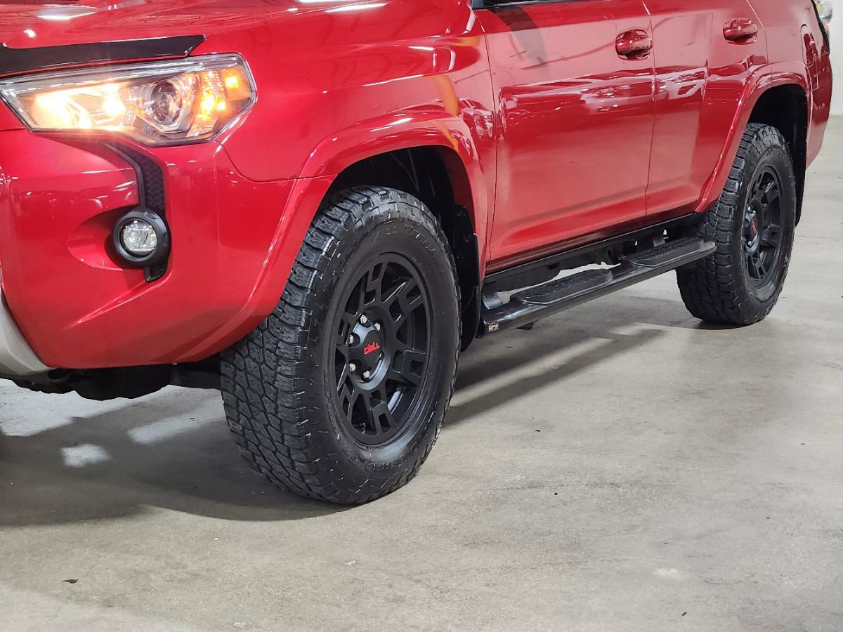 Used 2023 Toyota 4Runner TRD Off-Road Premium w/ Moonroof Package image 17