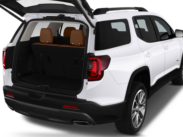 Used 2021 GMC Acadia AT4 w/ LPO, 'HIT The Road' Package image 7