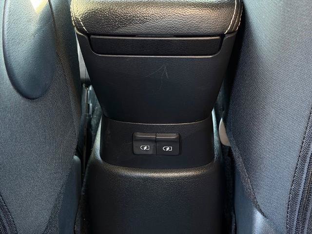 Certified 2025 Nissan Kicks Play S FWD image 13