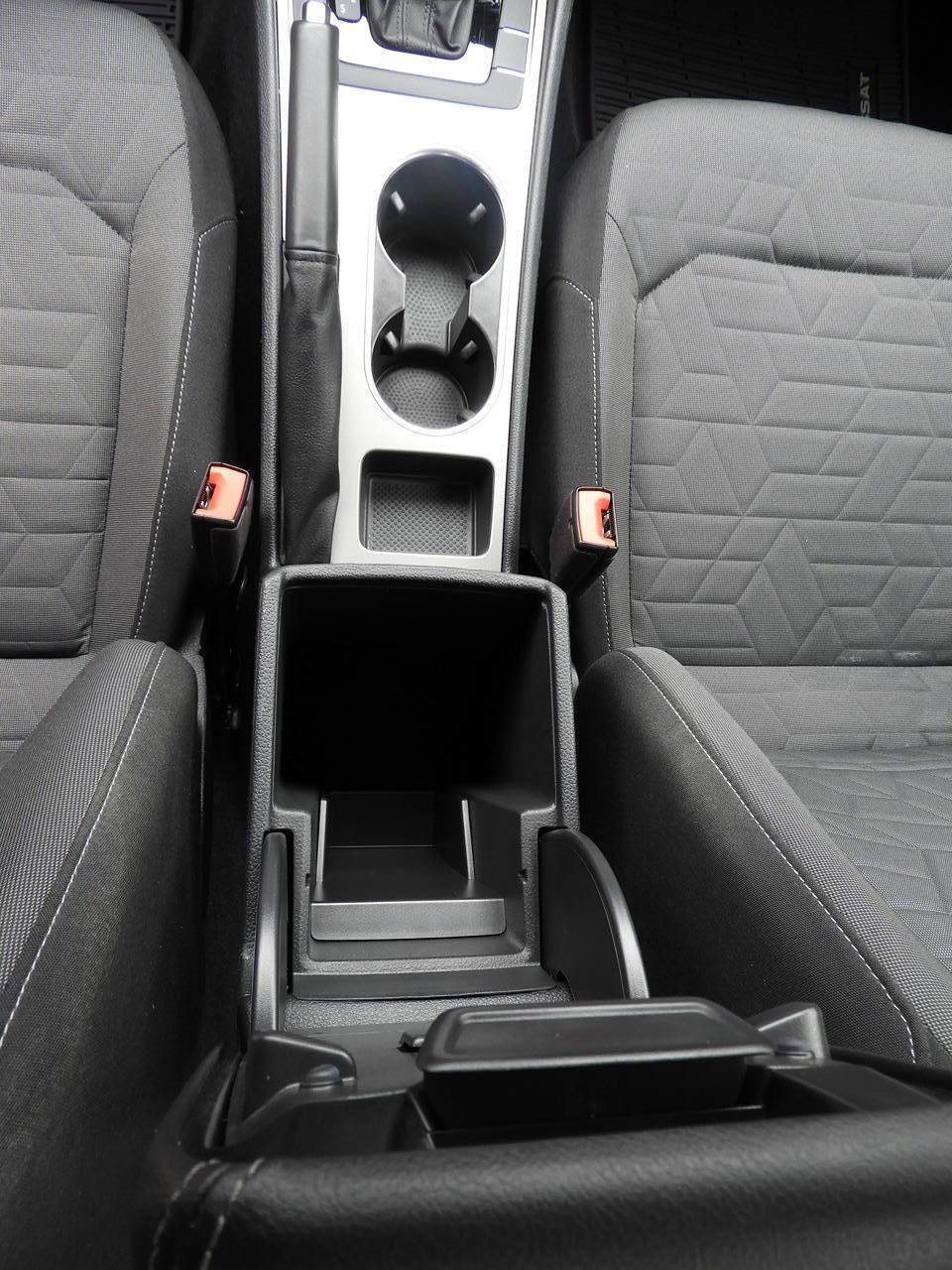 Used 2021 Volkswagen Passat 2.0T S w/ Luggage Net & Mats Package image 37