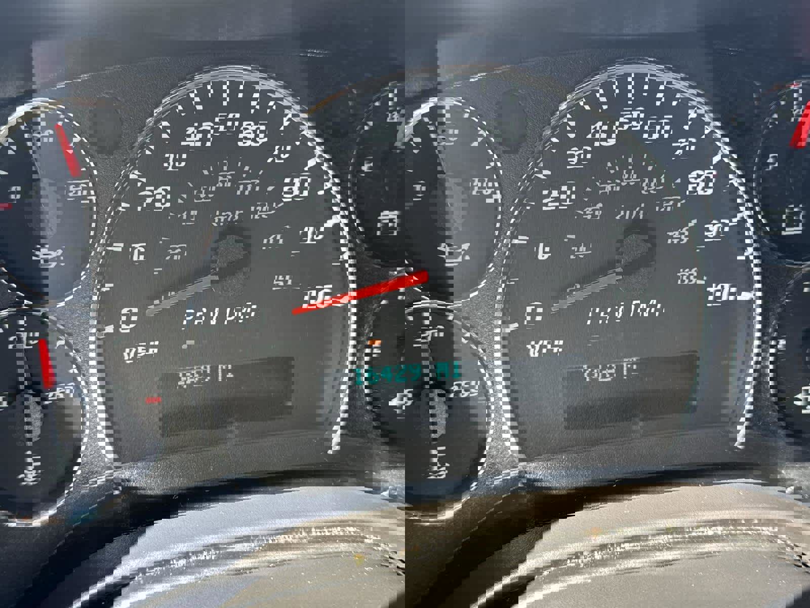 Used 2024 GMC Savana 2500 w/ Driver Convenience Package image 25