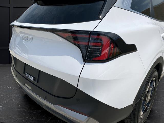 New 2026 Kia Sportage EX image 37
