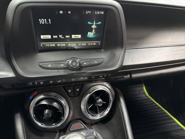 Used 2016 Chevrolet Camaro LT RWD image 17