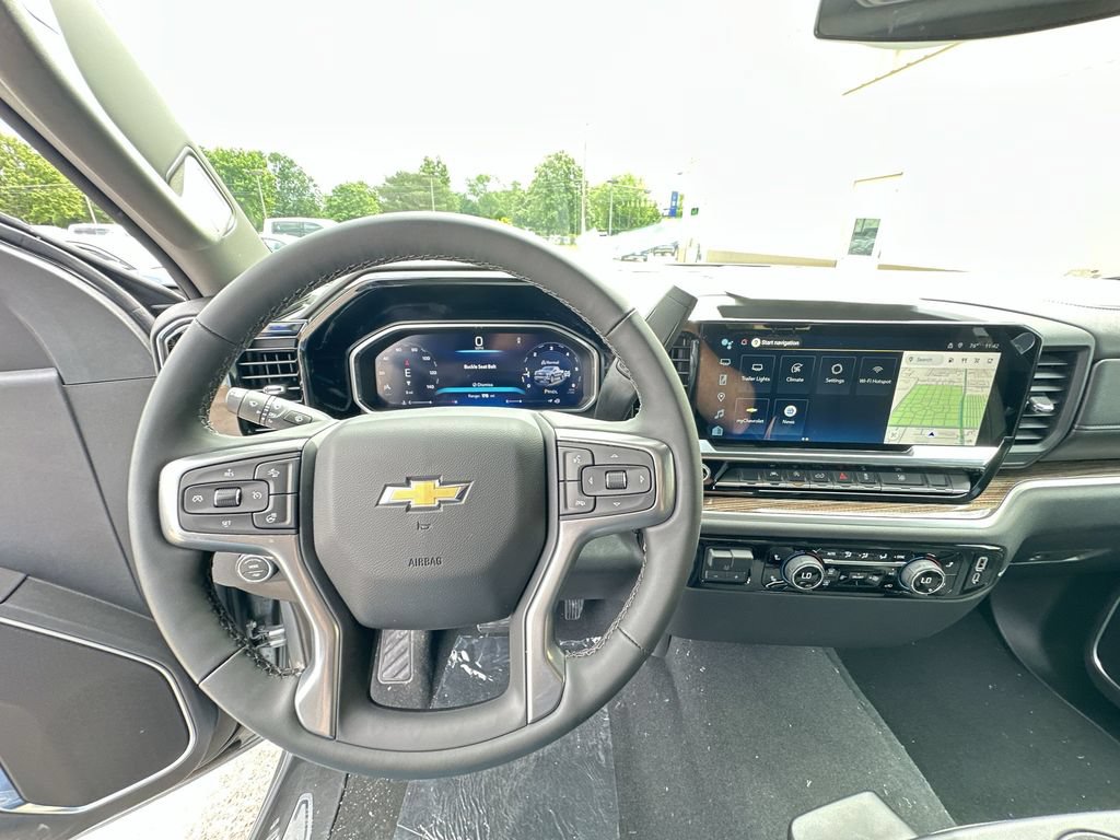 New 2026 Chevrolet Silverado 1500 LT AWD/4WD image 11
