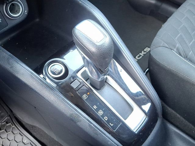 Used 2021 Nissan Kicks S image 15