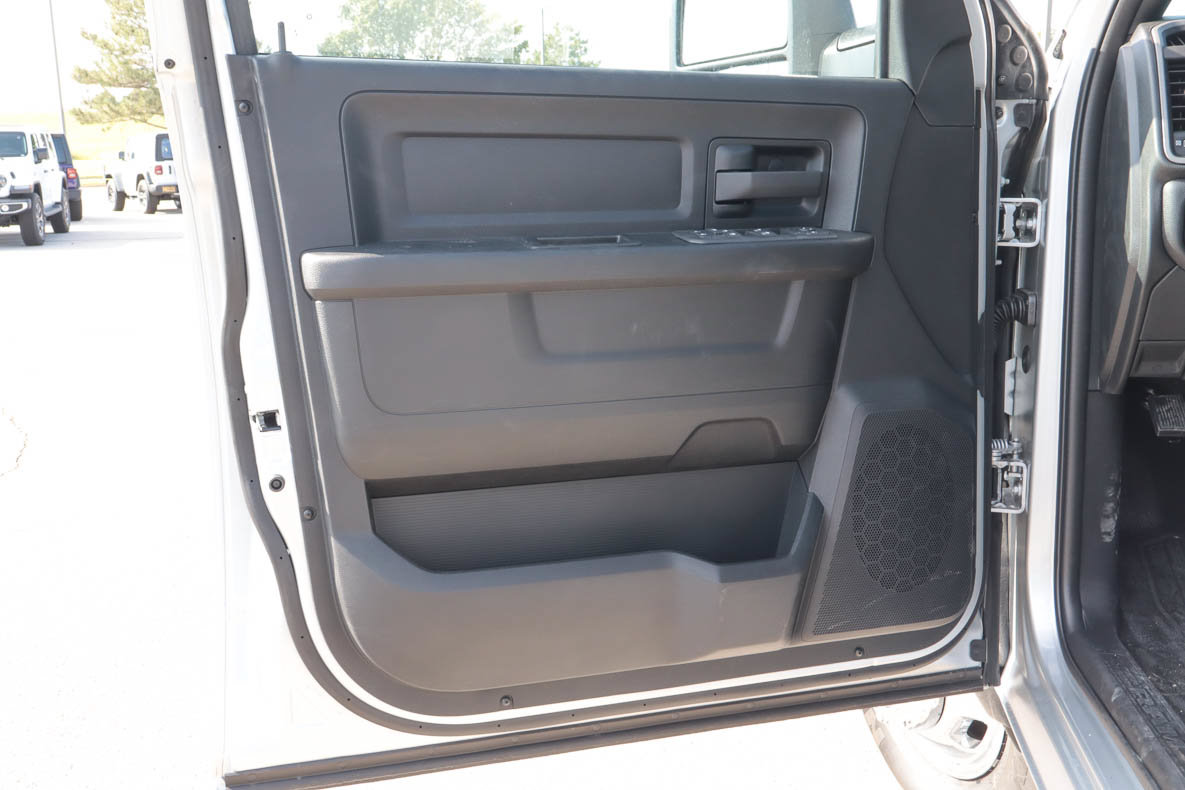 New 2027 RAM 3500 Tradesman AWD/4WD image 8