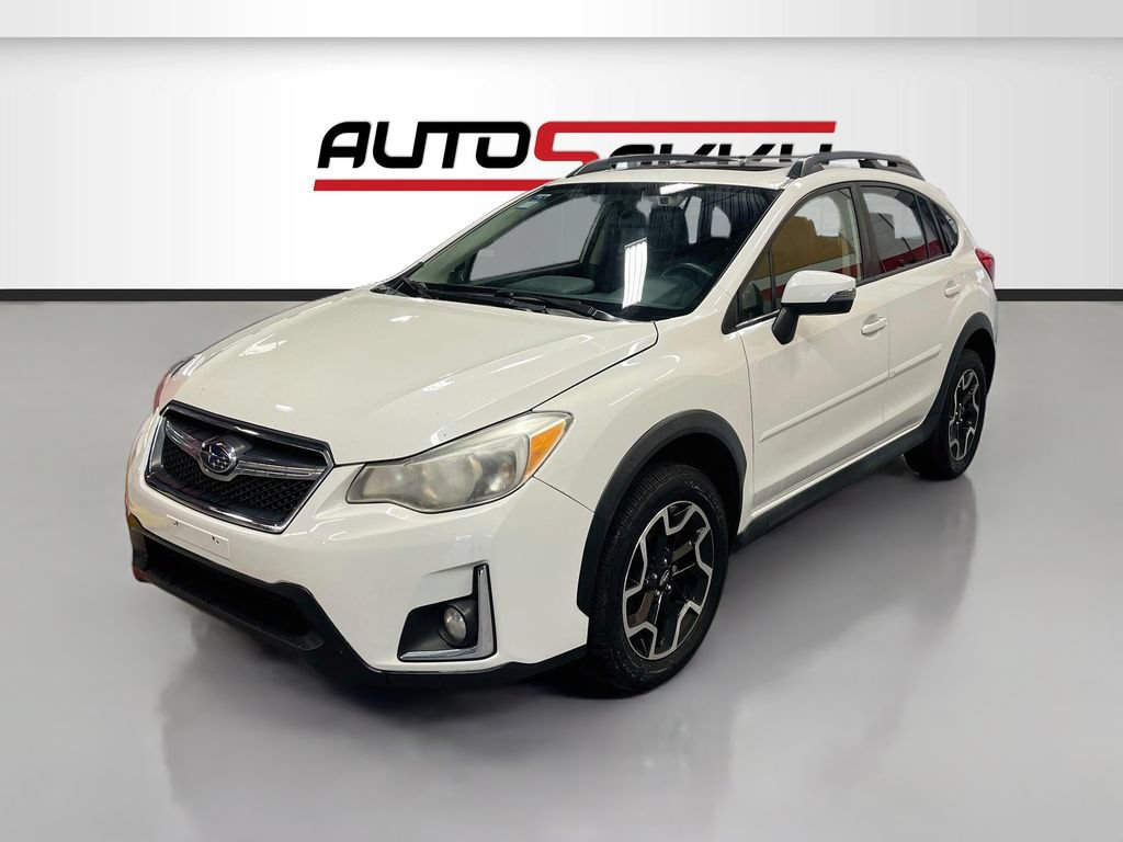 Used 2017 Subaru Crosstrek 2.0i Limited AWD/4WD image 3