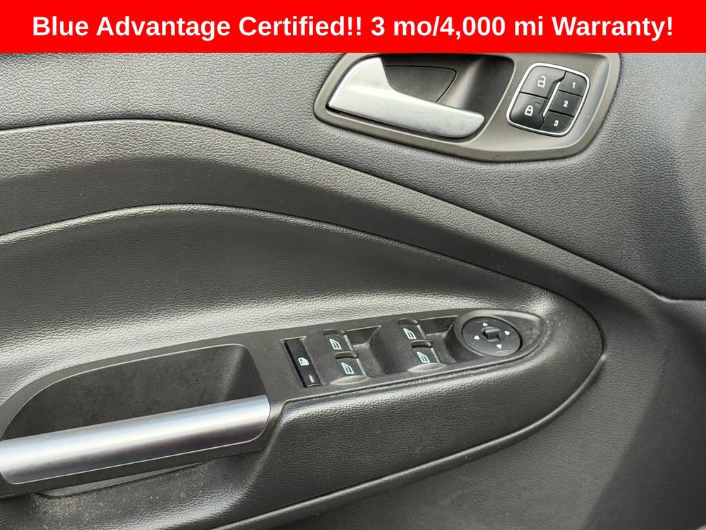 Used 2018 Ford Escape Titanium w/ Ford Safe & Smart Package AWD/4WD image 23