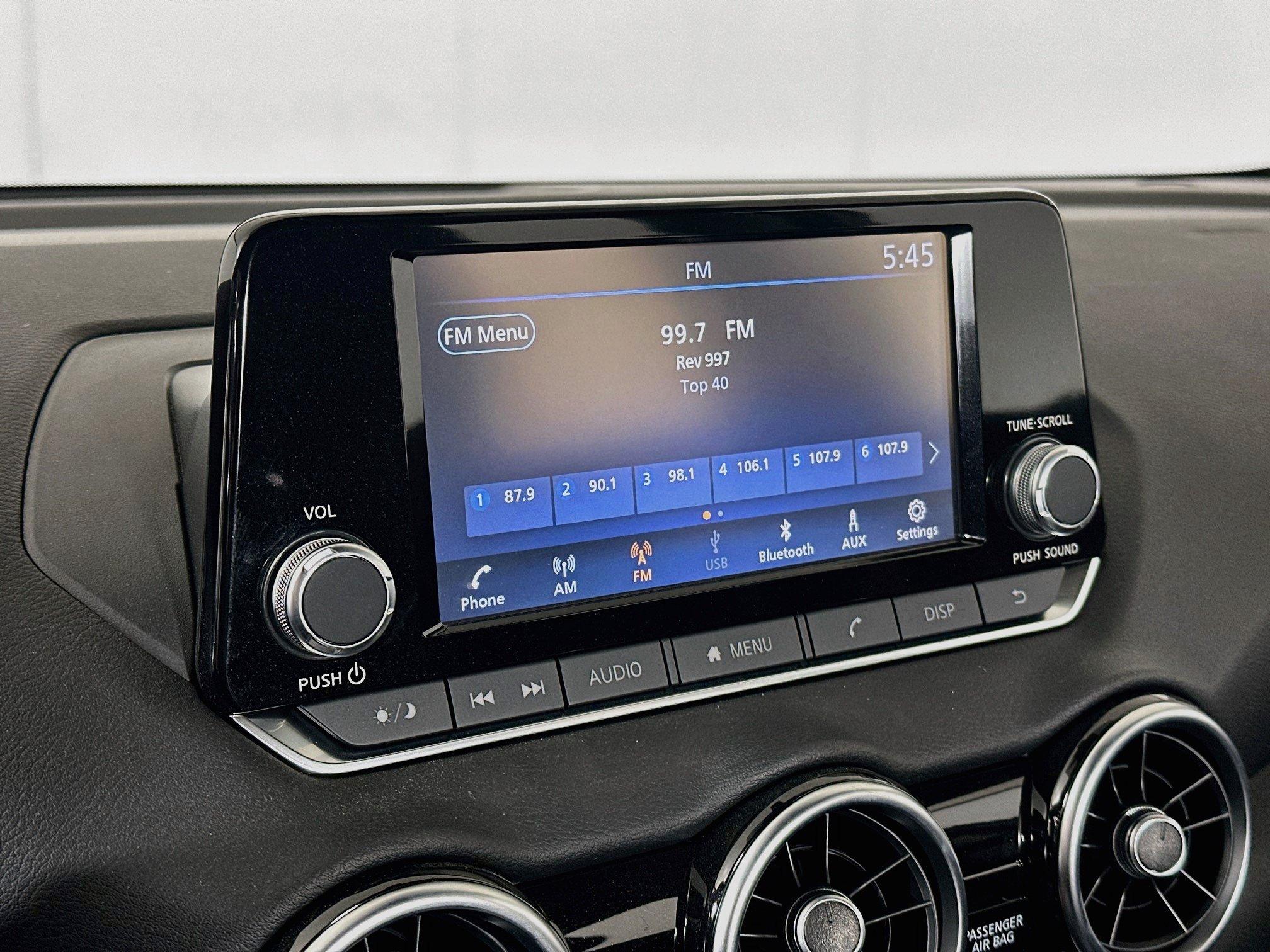 Used 2025 Nissan Sentra S FWD image 21