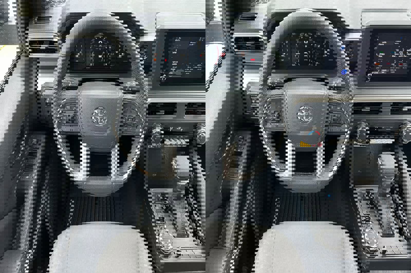 Used 2025 Toyota Tacoma SR5 w/ SR5 Upgrade Package image 13