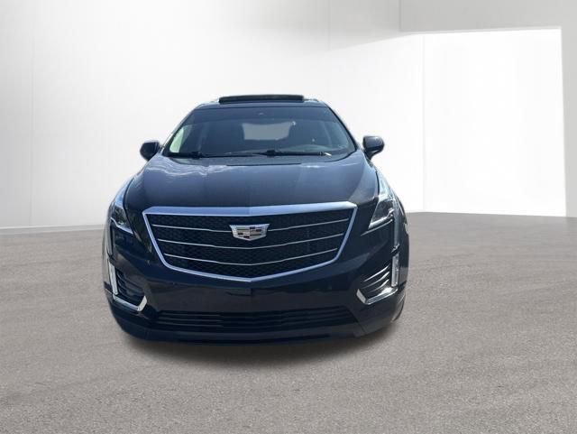 Used 2019 Cadillac XT5 Premium Luxury w/ LPO, Black Ice Package AWD/4WD image 2