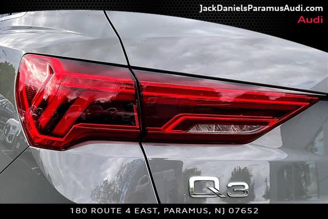 Used 2024 Audi Q3 2.0T Premium AWD/4WD image 22
