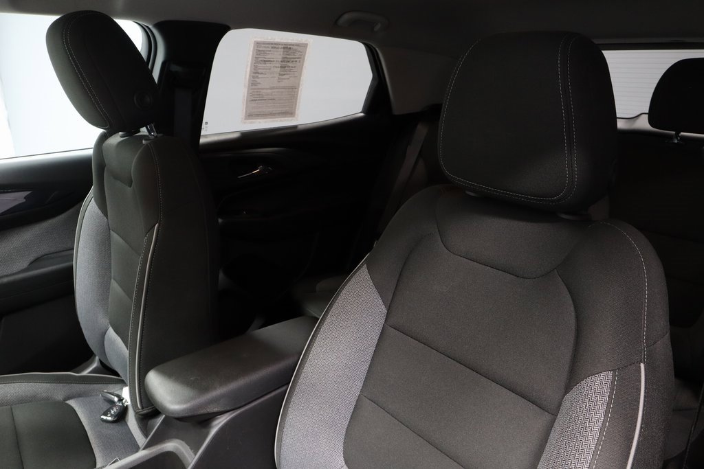 Used 2024 Chevrolet TrailBlazer LT w/ Driver Confidence Package image 25