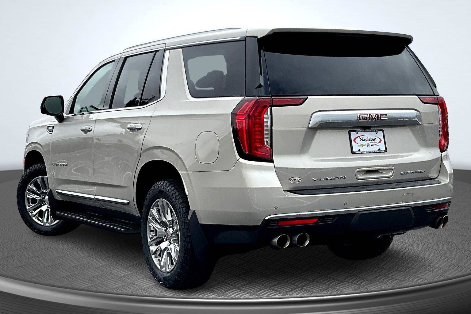 Used 2023 GMC Yukon Denali w/ Max Trailering Package AWD/4WD image 14