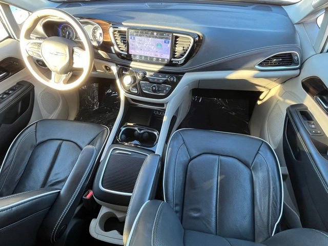 Used 2021 Chrysler Pacifica Limited image 33
