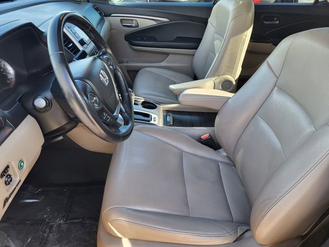 Used 2017 Honda Ridgeline RTL image 16