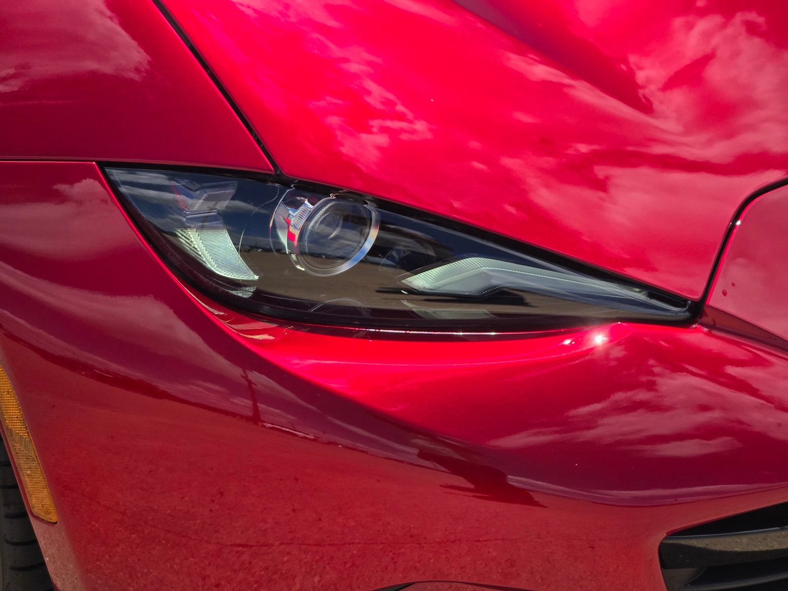 New 2026 MAZDA MX-5 Miata RF Grand Touring RWD image 3