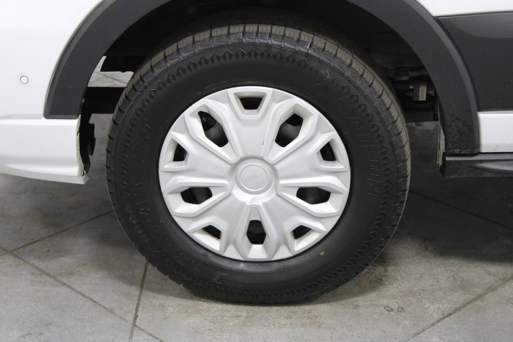 Used 2023 Ford Transit 350 XLT image 19