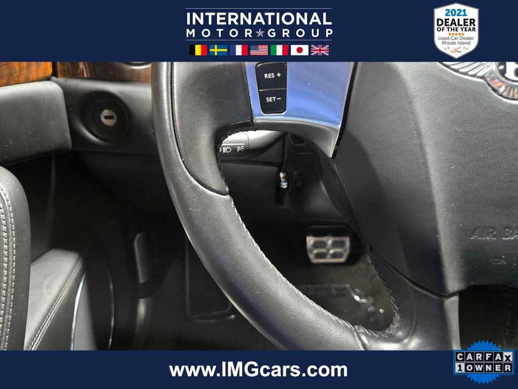Used 2018 Bentley Flying Spur V8 AWD/4WD image 16
