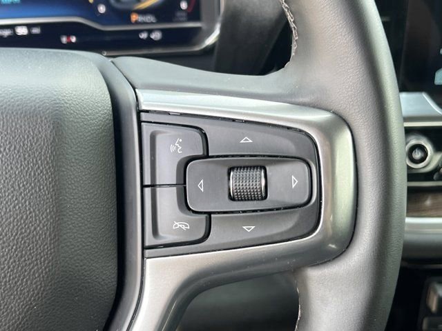 Used 2025 Chevrolet Silverado 2500 LT image 28