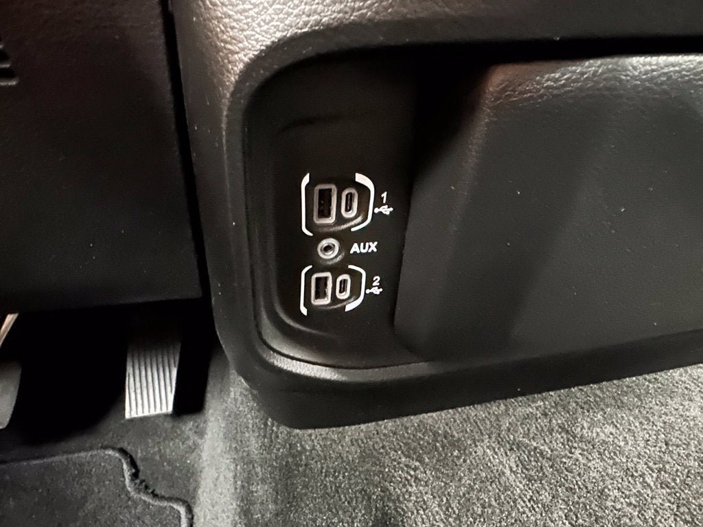 Used 2023 RAM 1500 Big Horn AWD/4WD image 14