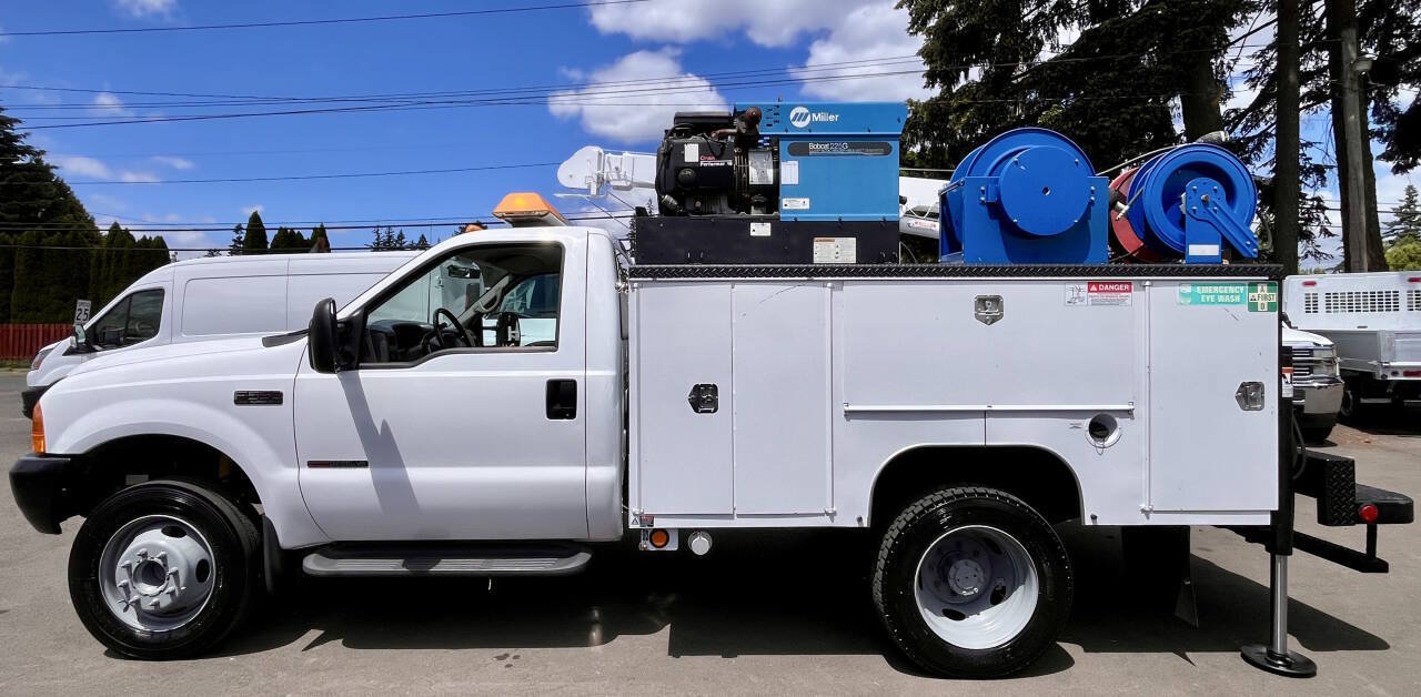 Used 1999 Ford F550 2WD Regular Cab Super Duty image 5
