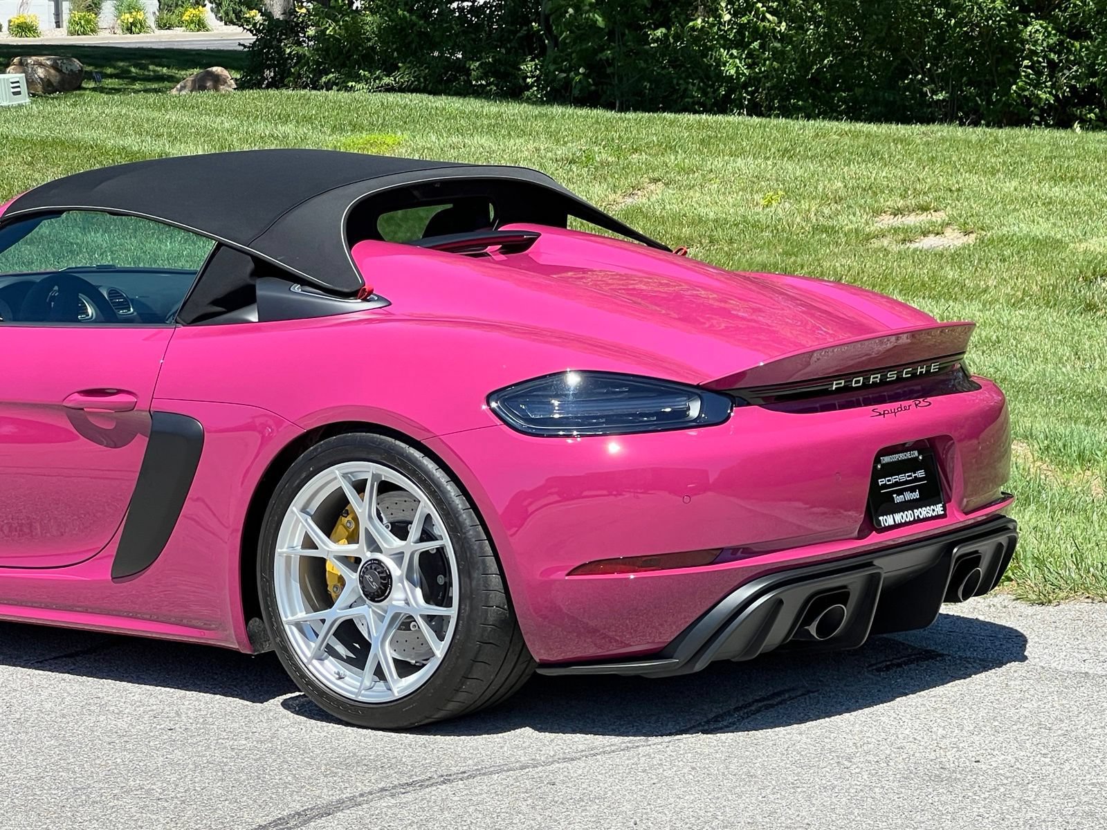 Certified 2024 Porsche 718 Boxster Spyder RS RWD image 9