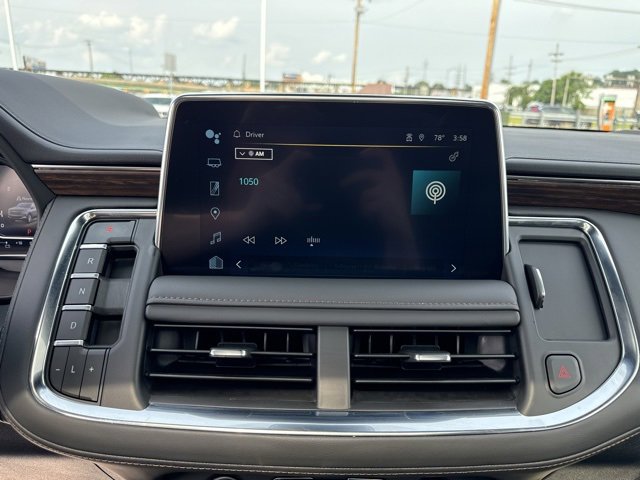 Used 2024 Chevrolet Tahoe High Country w/ Premium Package image 18